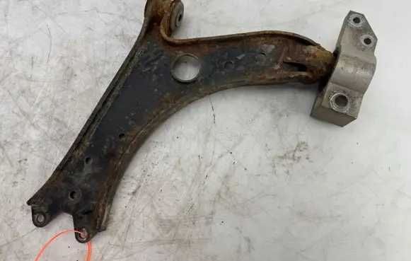 Volkswagen Golf VI Front lower control arm/wishbone 1K0407190E 1K0199232J