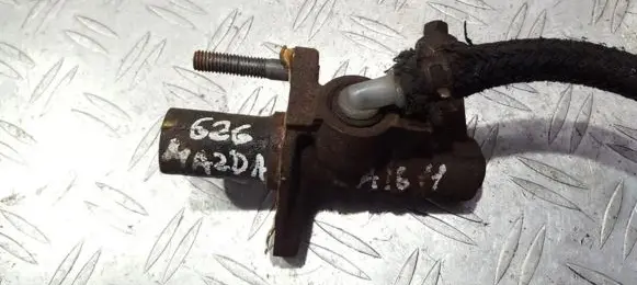 Mazda 626 Clutch master cylinder
