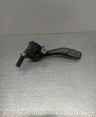 Volkswagen Touran I Wiper control stalk 1K0953519A