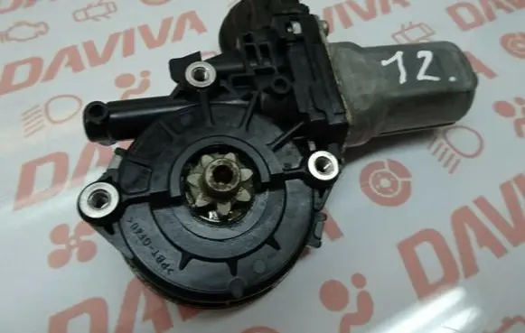 Front door window regulator motor