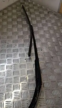 Audi A6 S6 C6 4F Front wiper blade arm