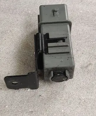 Hyundai Santa Fe Glow plug pre-heat relay 368302F740 181214 GA501B17