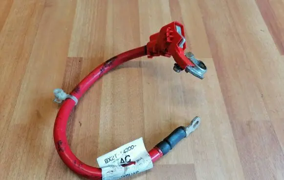 Jaguar XF X250 Positive cable (battery) 8X2T14300 8X2T14300AC 8X2T14A240BB
