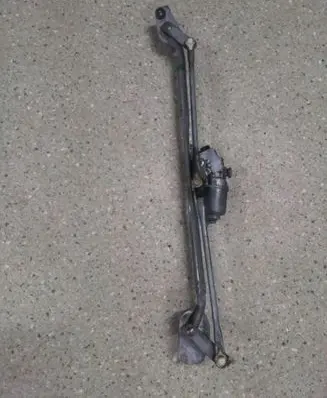 Dodge Challenger Wiper motor 05028756AA