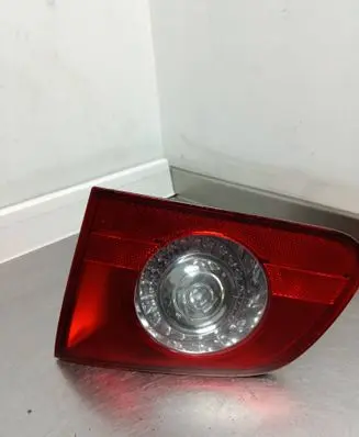 Volkswagen PASSAT B6 Tailgate rear/tail lights 3C9945094