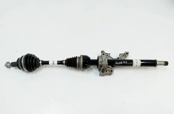 Mercedes-Benz CLA C118 X118 Front driveshaft A1773309900
