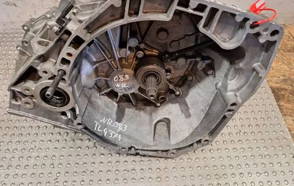Renault Express Manual 6 speed gearbox S25062083 TL4374
