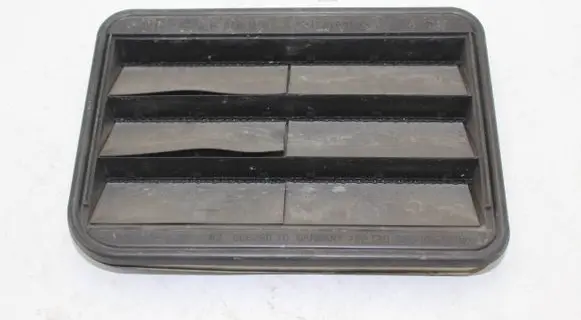 BMW 3 F30 F35 F31 Quarter panel pressure vent 9176945