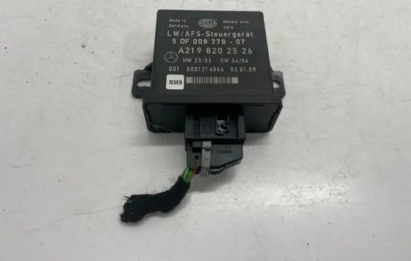 Mercedes-Benz R W251 Light module LCM A2198202526