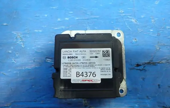 Alfa Romeo Giulietta Airbag control unit/module 50520767 0285010935 0103516