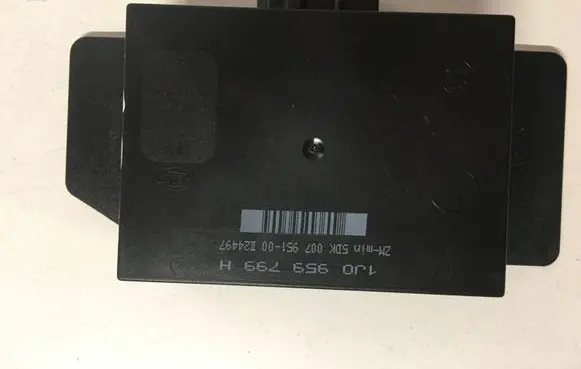 Volkswagen PASSAT B5.5 Comfort/convenience module 1J0959799H