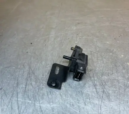 Mercedes-Benz C W203 Air pressure sensor 0115420717