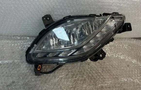 KIA Venga LED Daytime headlight 922021P