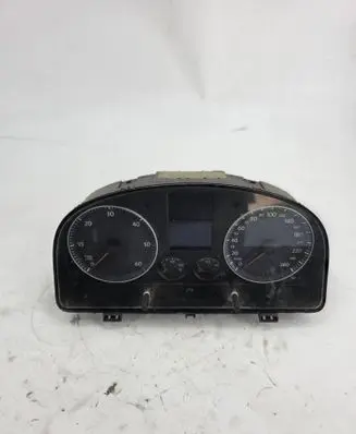 Volkswagen Touran I Speedometer (instrument cluster) 1T0920861A V0020000