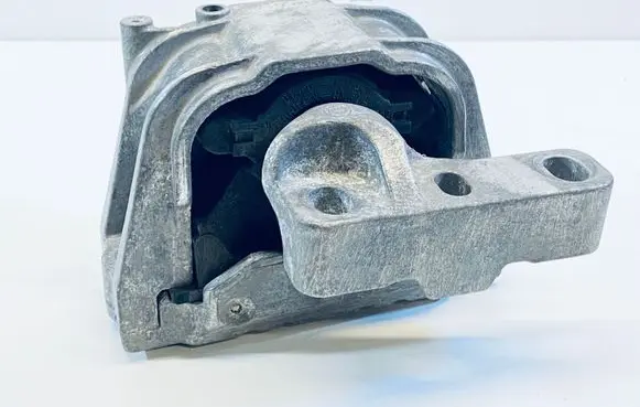 Seat Altea XL Engine mount bracket 1K0199262AM