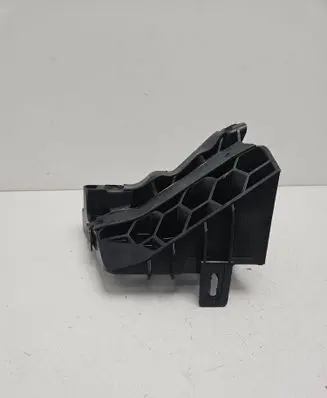 Mercedes-Benz C W204 Battery tray heat shield A2046190048