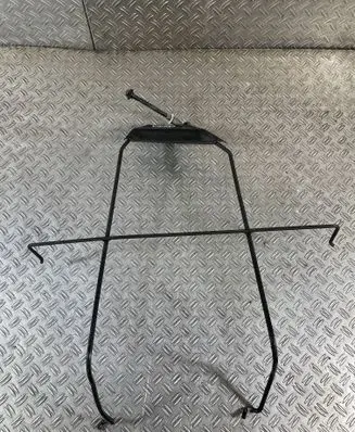 Opel Vivaro Spare wheel mounting bracket 