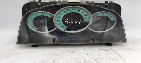Toyota Corolla Verso AR10 Speedometer (instrument cluster) 83000F090 MB2574303100