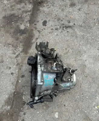 Peugeot 307 Manual 5 speed gearbox 20DP42