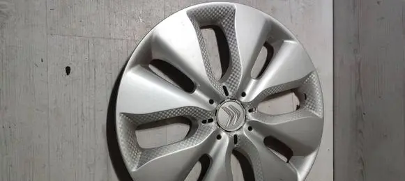 Citroen C4 Cactus R15 wheel hub/cap/trim 9685336580 9686533680