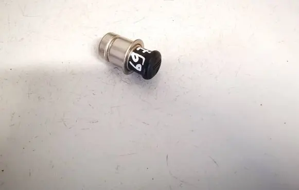 Toyota RAV 4 (XA30) Cigarette lighter 