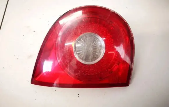 Volkswagen Golf V Tailgate rear/tail lights 1K6945093F