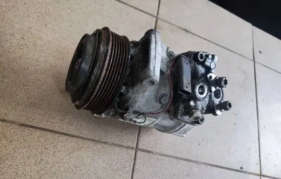Mercedes-Benz C W205 Air conditioning (A/C) compressor (pump) A0008304400 04452106463