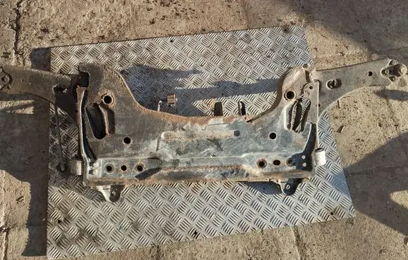 Ford Fusion Front axle beam 