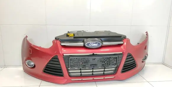 Ford Focus Front bumper BM5117757A