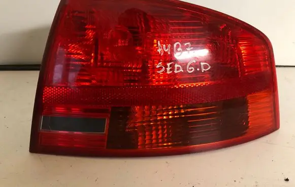 Audi A4 S4 B7 8E 8H Rear/tail lights 965037028127