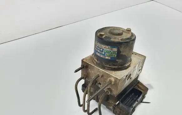 Hyundai Santa Fe ABS Pump 95660-26300
