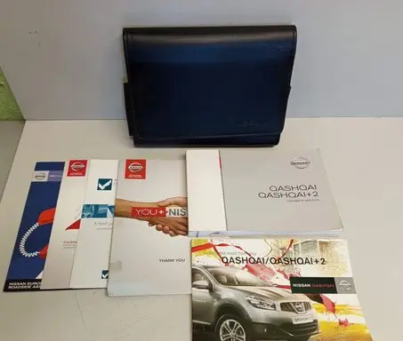 Nissan Qashqai Owners service history hand book 