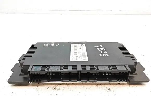 BMW 3 E90 E91 Light module LCM 9204532 9204535
