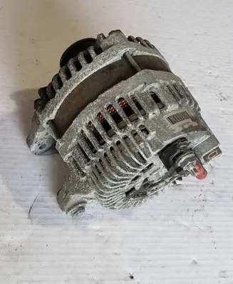 Renault Trafic III (X82) Generator/alternator 231006729R 12V185A A003TX2581ZE