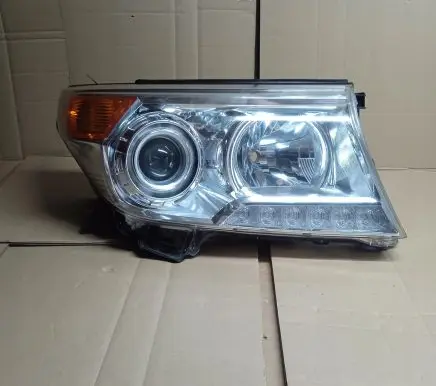 Toyota Land Cruiser (J200) Headlight/headlamp