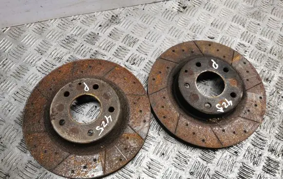 Mazda 3 II Front brake disc