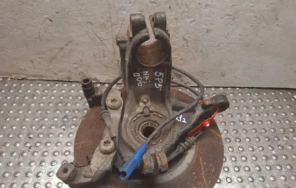 Citroen DS3 Front wheel hub spindle knuckle S17986006 5P5