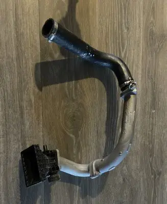Honda CR-V Intercooler hose/pipe Y18053001 R18052913
