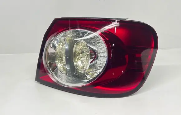 Volkswagen Golf Plus Rear/tail lights 5M0945096N 89039239