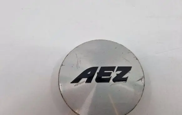 Mercedes-Benz E C207 W207 Non-original wheel cap AEZ ZT2310 ZT4190