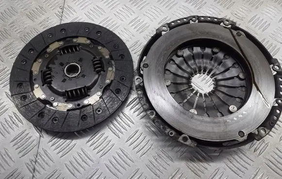 Skoda Roomster (5J) Pressure plate 