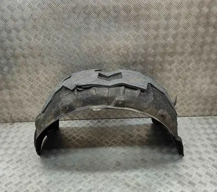 Rear arch fender liner splash guards