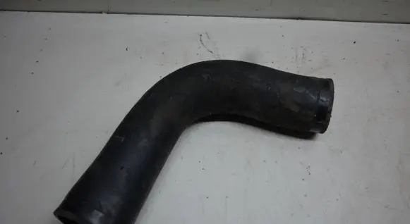 Intercooler hose/pipe