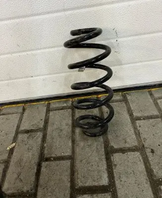 Volvo XC40 Rear coil spring 32246200 F4327