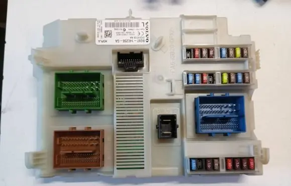 Volvo XC60 Fuse module 31314116
