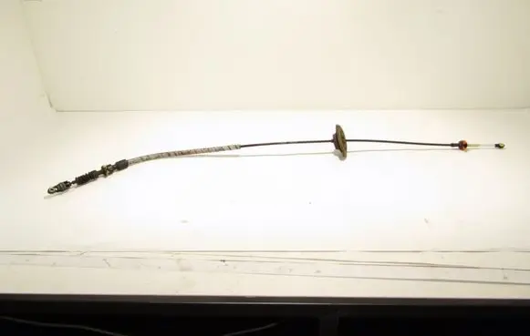 Opel Antara Gear shift cable linkage Nėra