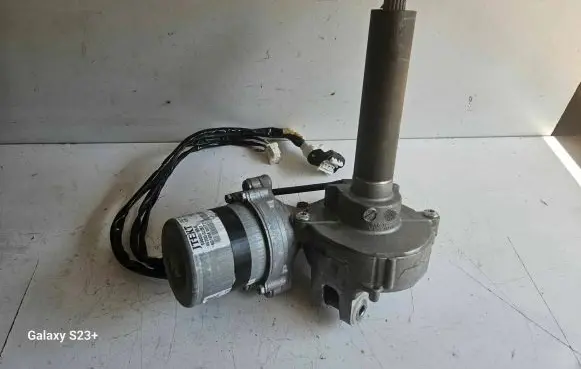 Toyota Auris 150 Electric power steering pump 6900001656 4520002281