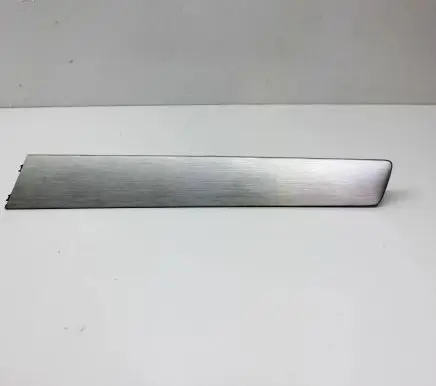 Volkswagen Touareg II Front door card panel trim 7P6867440C