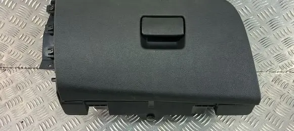 Opel Astra K Glove box 39046540