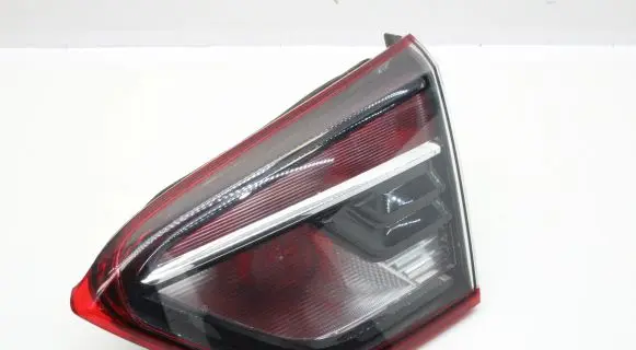 Opel Crossland X Tailgate rear/tail lights 39137526